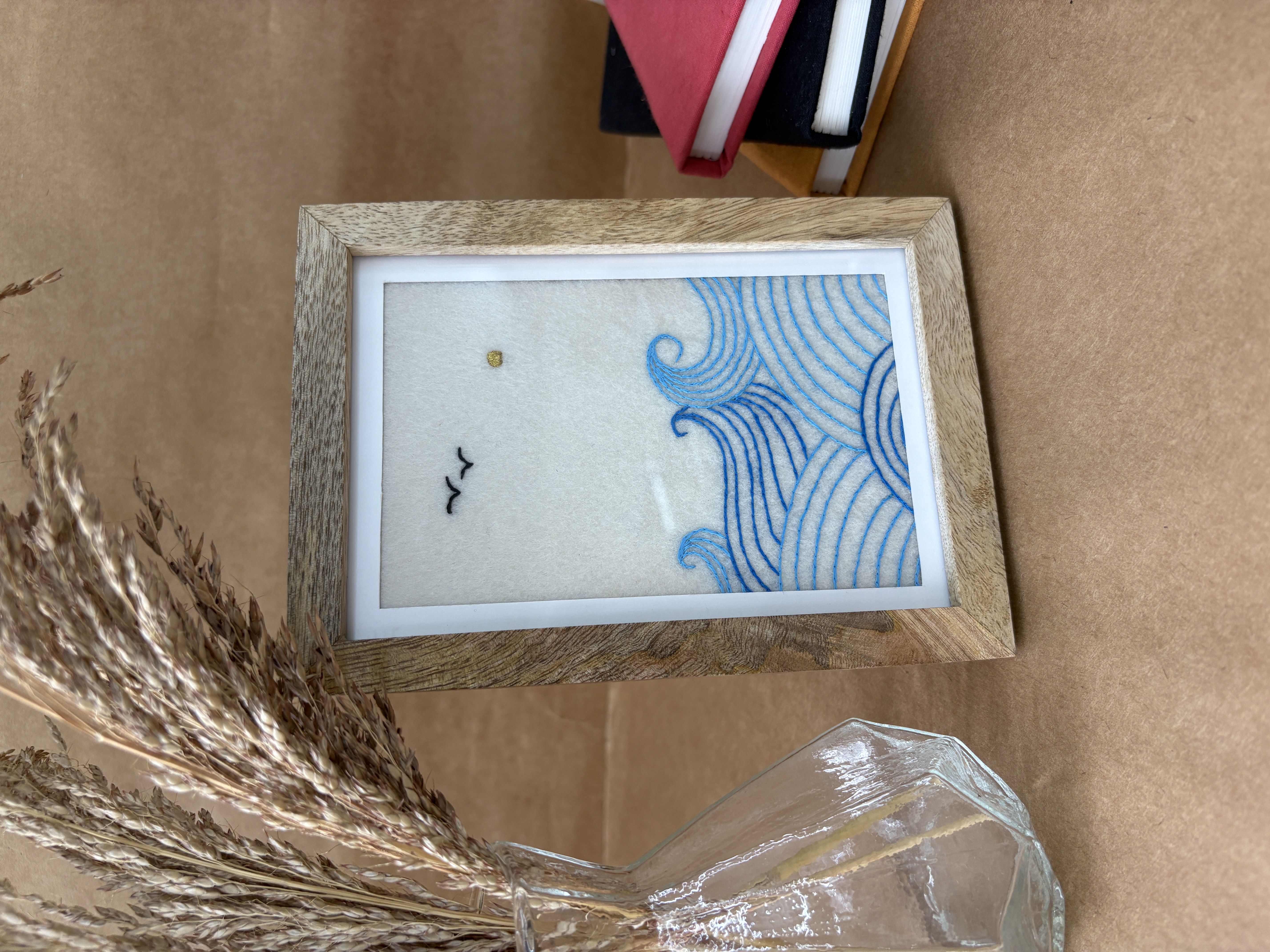 Waves Embroidery frame